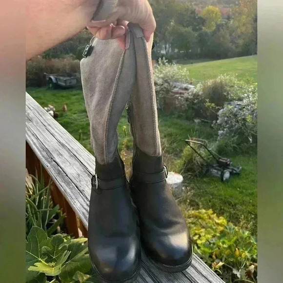 UGG Daleane Boots In Black & Charcoal Gray Womens Size 10 Leather/Shearl… - Picture 2 of 13